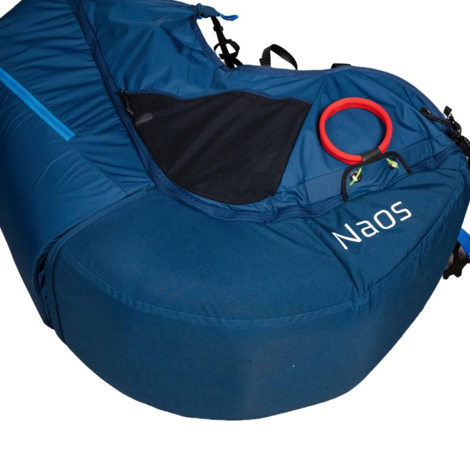 Naos